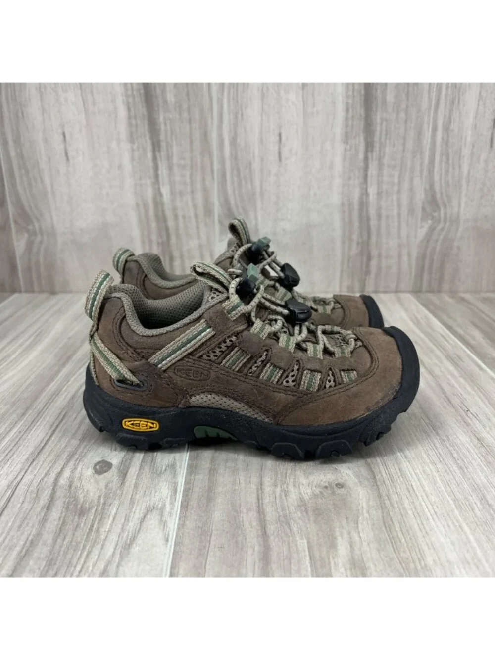 Keen Hiking Shoes Kids Toddler 9 Almosa Brown Leather Toggle Low Top Outdoor